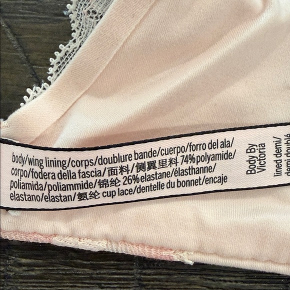 Victoria’s Secret Body by Victoria Lined Demi Pink Lace Underwire Criss Cross - Picture 2 of 15